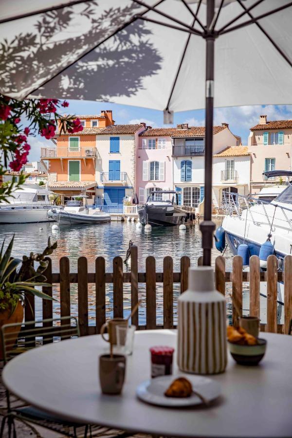 Appartement Amour Terrasse Sur L'Eau Grimaud Esterno foto