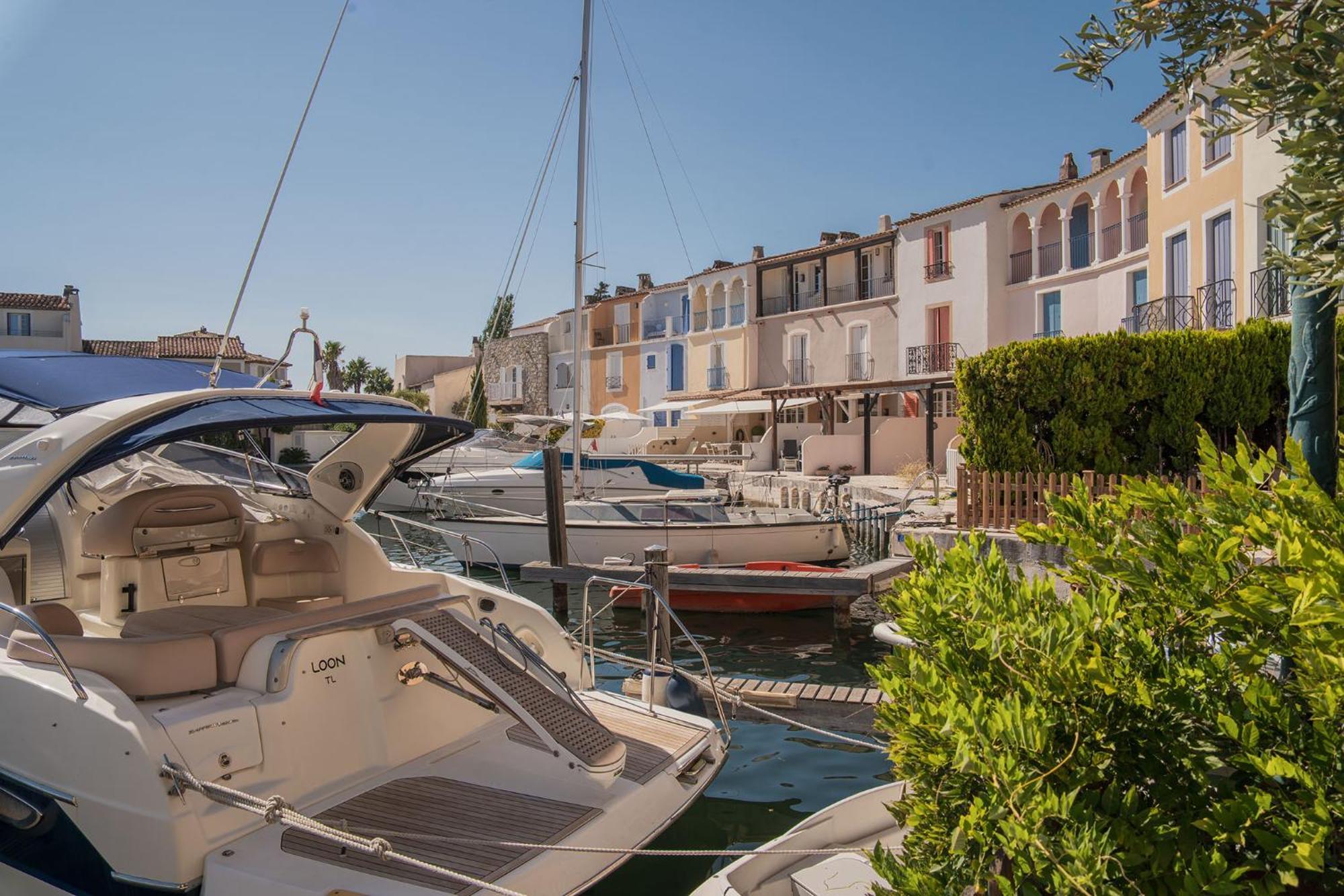 Appartement Amour Terrasse Sur L'Eau Grimaud Esterno foto